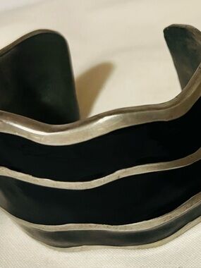 Robin Kahn enamel cuff bracelet